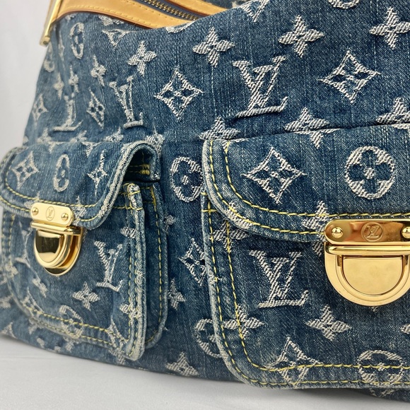 LOUIS VUITTON DENIM BAGGY GM SHOULDER BAG - Picture 4 of 13
